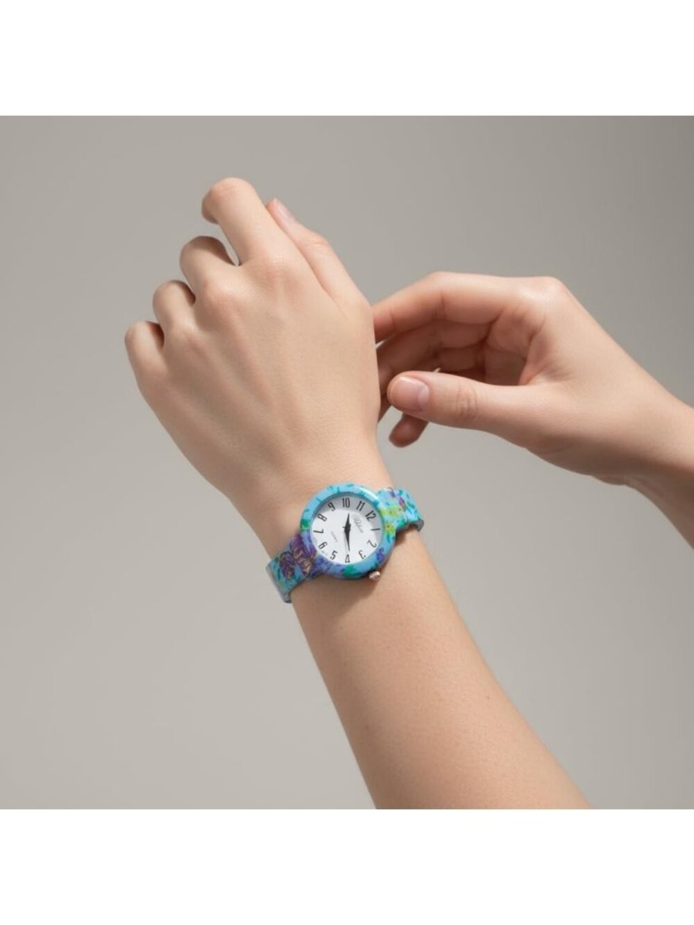 Women's Blue Elegant Flower Design Bracelet Cuff Bangle Fashion Wrist Watches - Picture 6 of 7